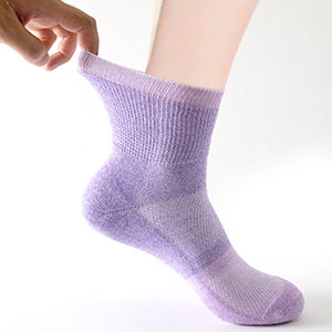 loose top diabetic socks