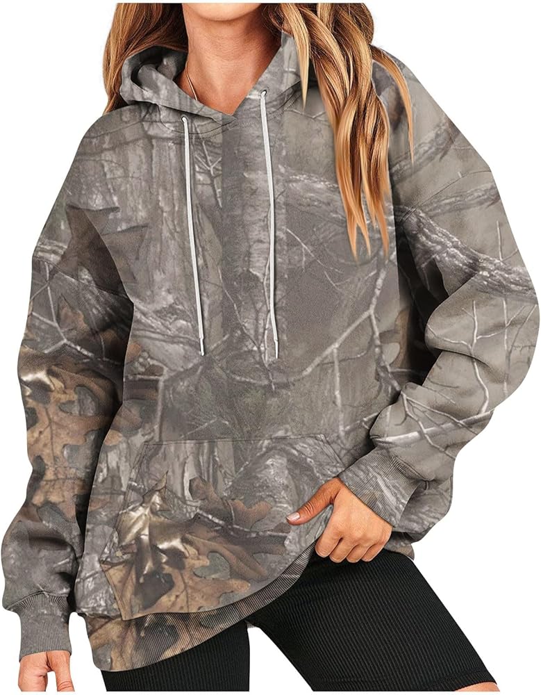 Skard Women's Camo Hoodie Maple-Leaf Print Oversized Sweatshirt Fleece Hooded Sweatshirts with Pocket Classic Pullovers