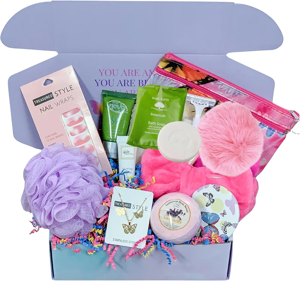 Teen Girl Trendy Gifts, Tween Girl Birthday Gifts, Teenage Granddaughter Presents, Gift Set For Teen Girls, Glam Box For Teen Girls, Tween Selfcare Basket, Teen Girl Gift Box, Daughter Get Well Soon