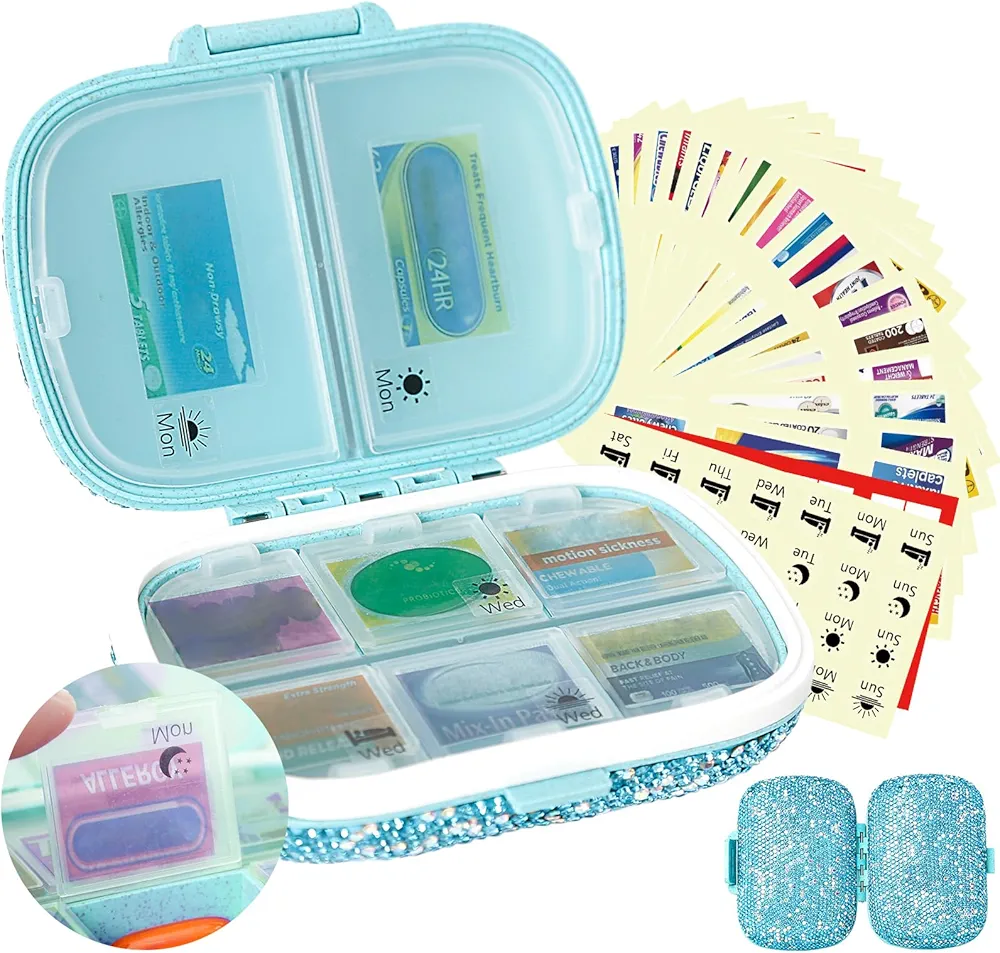 Shining Pill Organizer with Pre-Cut Medicine Labels, Travel Daily Mini Bling Pill Box, Travel Essentials Pill Case 7 Day Medicine Rhinestone Pill Organizer(Blue & 207 Labels)