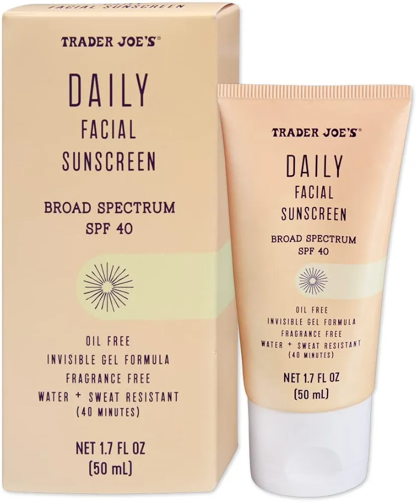 Trader Joe’s Daily Facial Sunscreen Broad Spectrum SPF 40 Oil Free Invisible Gel Formula Fragrance Free Water Sweat Resistant, 1.70 Fl Oz (Pack of 1)