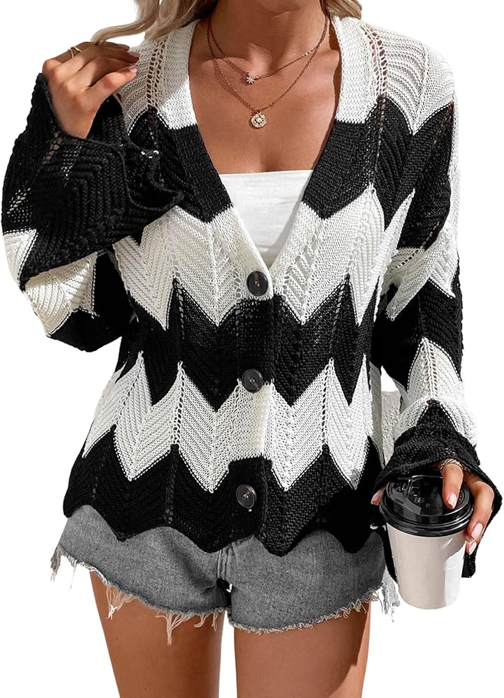 Verdusa Women's Colorblock Scalloped Button Up V Neck Long Sleeve Knitwear Cardigan Sweater