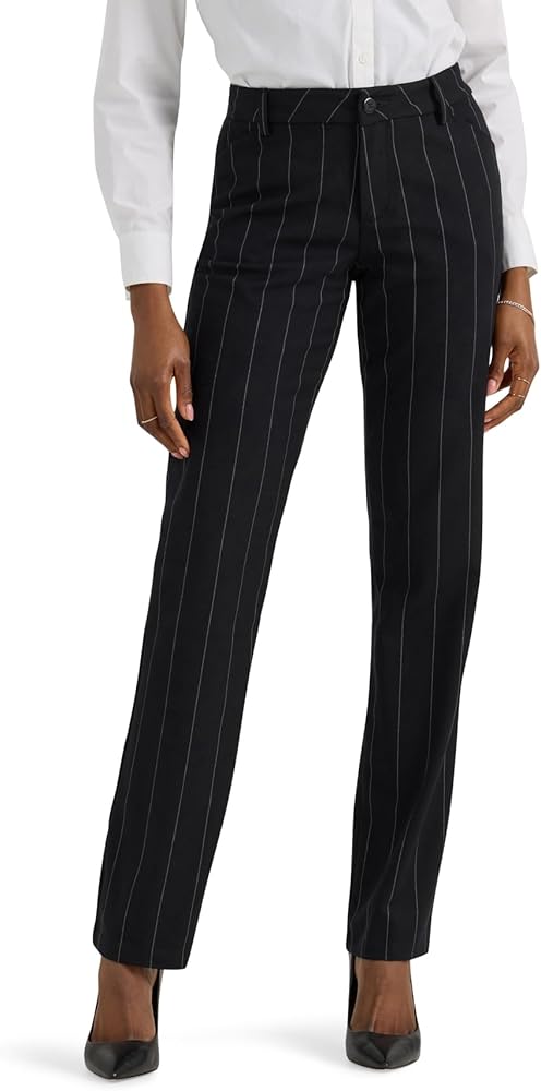 Lee Women's Wrinkle Free Relaxed Fit Straight Leg Pant