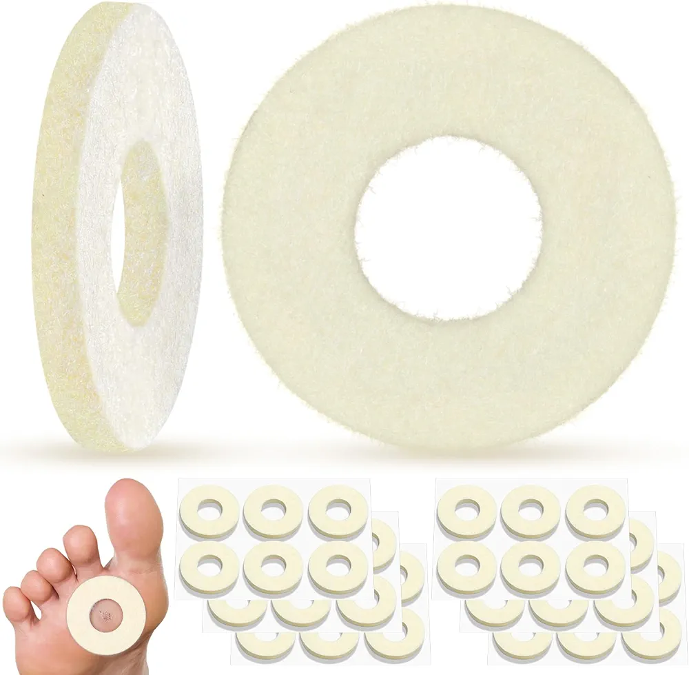 Felt Callus Pads Callus Cushions for Bottom of Foot Round Corn Pads Beige Adhesive Foot Callus Pads Soft Foot Callous Cushions Bulk for Women Men Feet Toes Heel Pain Relief(30 Pcs)