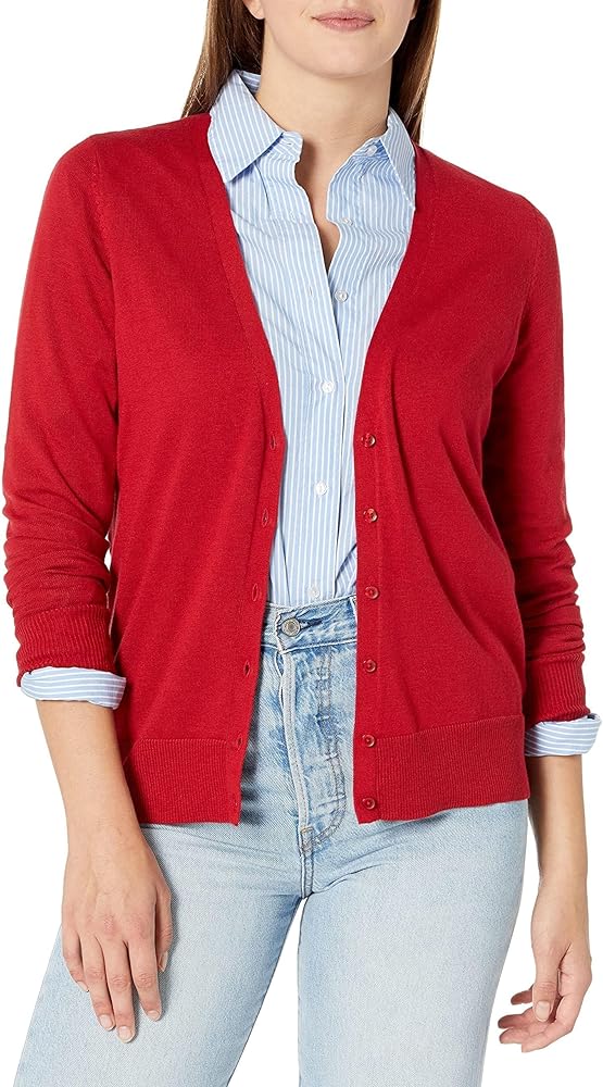 Amazon Essentials Women's Lightweight V-Neck Cardigan Sweater (Available in Plus Size)