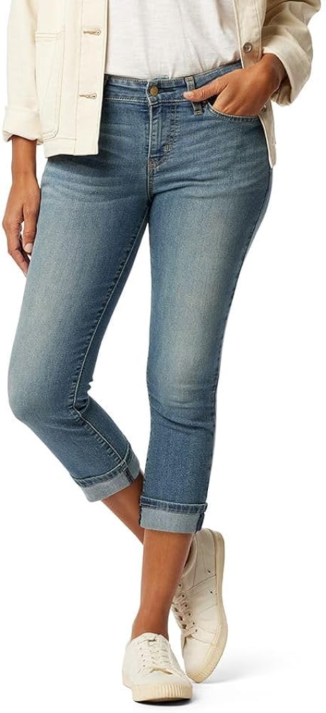 Signature by Levi Strauss & Co. Gold Women's Mid-Rise Slim Fit Capris (Available in Plus Size)