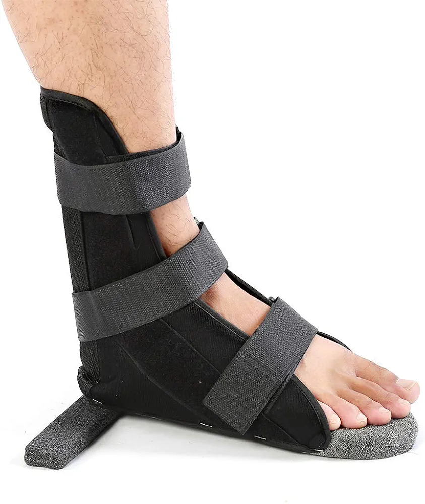 Hard Plantar Fasciitis Night Splint, Orthopedic Sleeping Immobilizer Stretch Boot Foot Support Boot Features Adjustable Straps for Achilles Pain Relief (S)