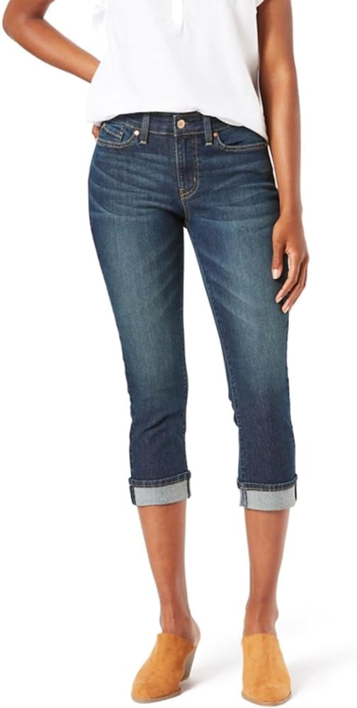 Signature by Levi Strauss & Co. Gold Women's Mid-Rise Slim Fit Capris (Available in Plus Size)