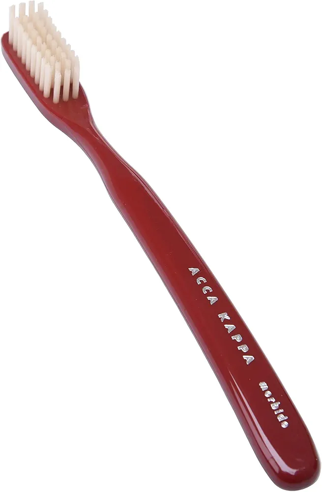 Acca Kappa Vintage Red Toothbrush Medium Nylon