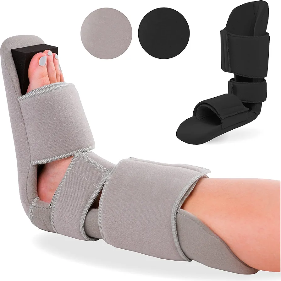 BraceAbility Padded 90 Degree Plantar Fasciitis Boot | Soft Night Splint to Stabilize Foot and Ankle, Stretches Plantar Fascia Ligament and Supports Achilles Tendon (Medium)