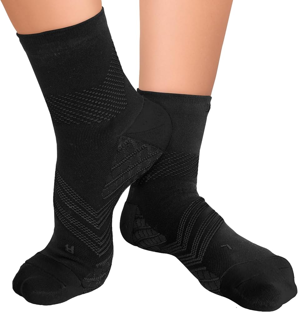 TechWare Pro Plantar Fasciitis Socks – Cushion Ankle Compression Socks Women & Men. Achilles Tendonitis Brace & Arch Support