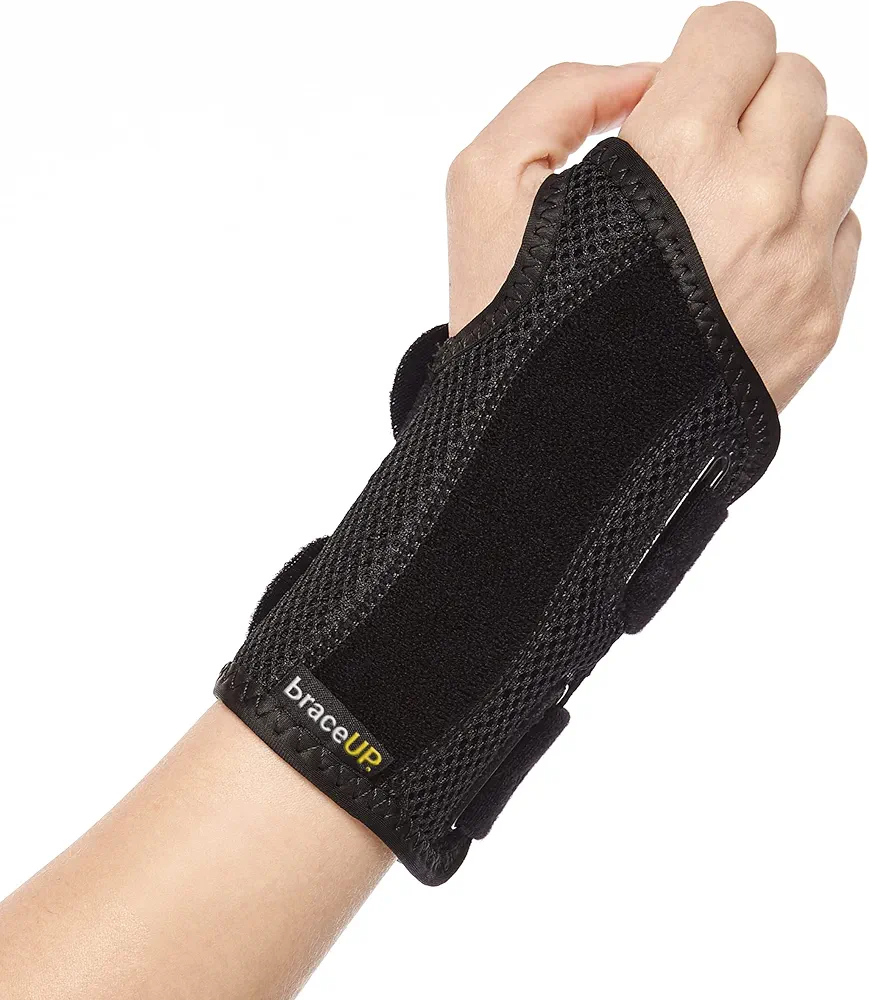 BraceUP Wrist Splint for Carpal Tunnel Right Left Hand - Wrist Support for Women and Men, Daytime and Night Use, Wrist Brace for Pain Relief and Arthritis - Right Wrist (L/XL)