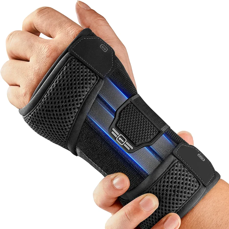 FREETOO Wrist Brace for Carpal Tunnel Relief Night Support with Soft Pad, Hand Brace with 3 Stays for Women Men Work, Adjustable Wrist Splint Fit Left Right Hand for Arthritis, Tendonitis(Left, S/M)