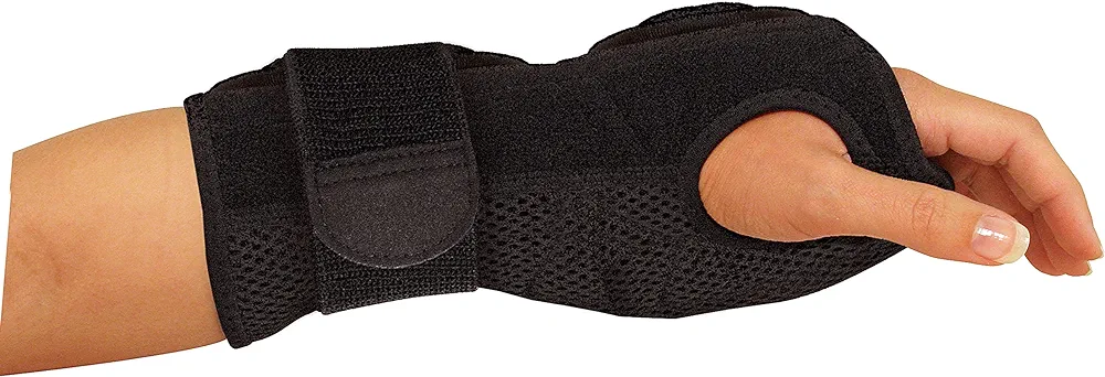 MUELLER Sports Medicine Adjustable Night Support Wrist Brace, For Sleeping, Arm Compression worn Left or Right For Men and Women, Black, One Size Fits Most