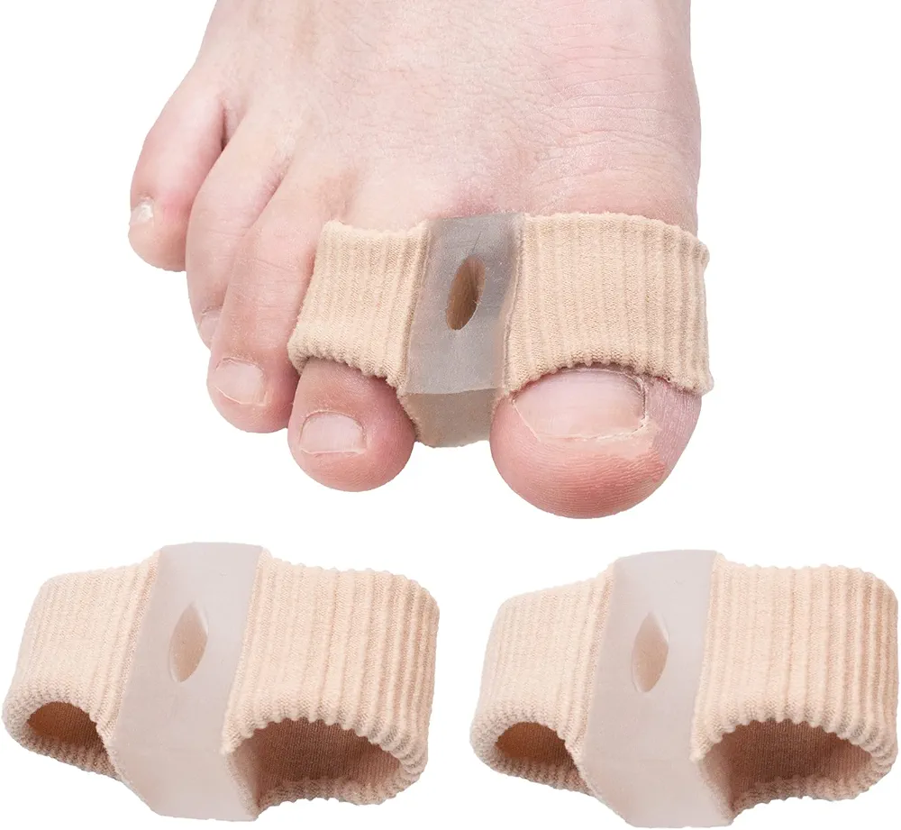 Toe Straightener-Soft and Skin Friendly Hammertoe Corrector, Double Orifice Design Big Toe Separator, Relieve Foot Pain, Suitable for Overlapping, Hallux Valgus, Hammer Toe（1pair brown）