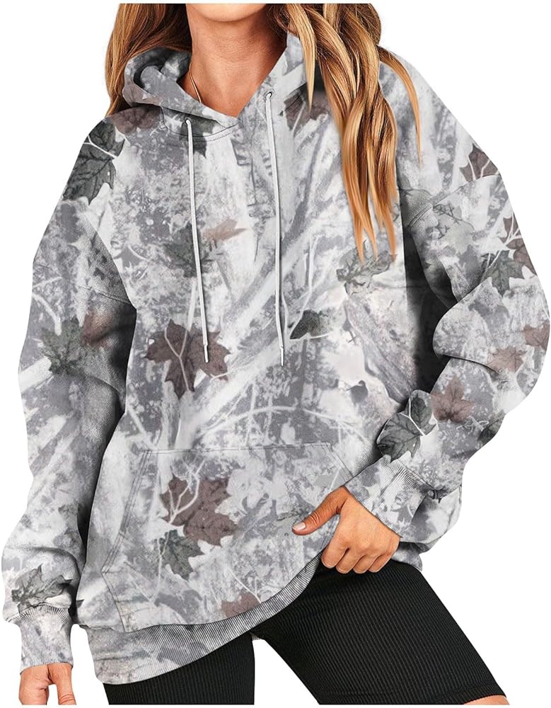 Skard Women's Camo Hoodie Maple-Leaf Print Fleece Hoodies Kangaroo Pocket Long Sleeve Pullover Tops Fall Fashion 2023