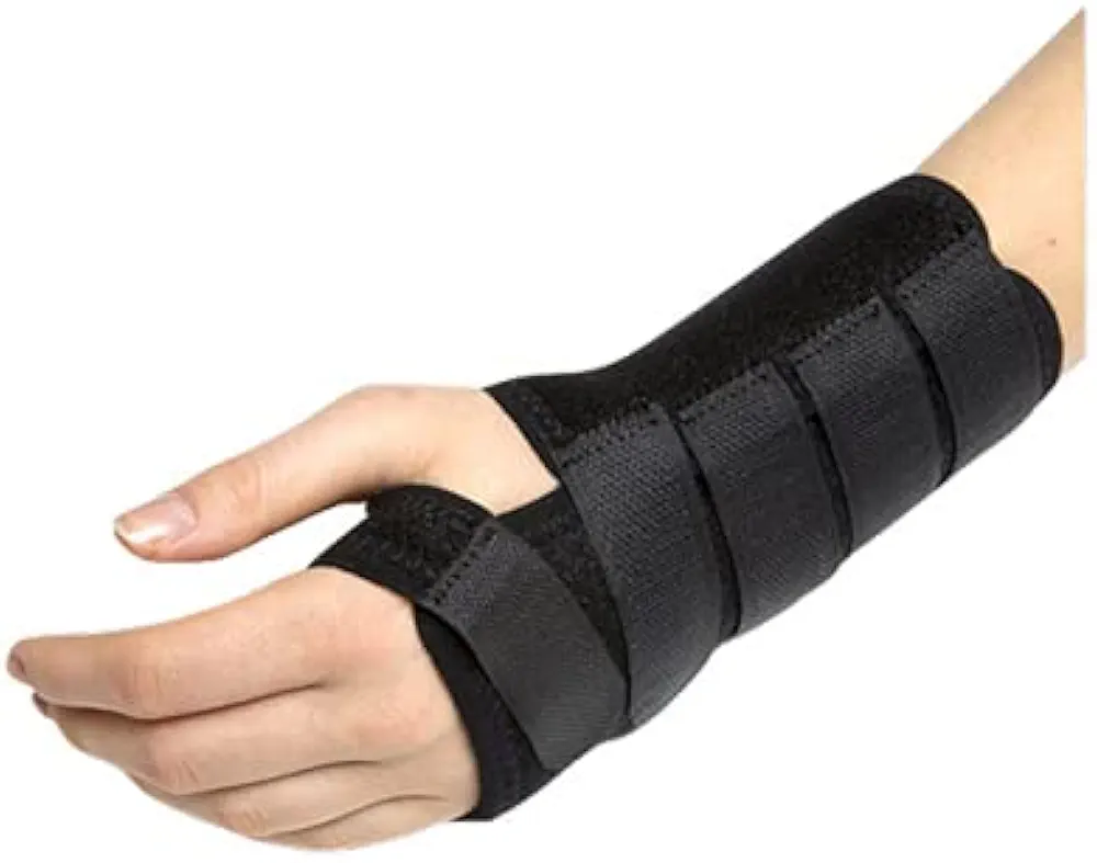 Carpal Tunnel Wrist Brace Adjustable Night Sleep Wrist Support - Helps Relieve Tendinitis Arthritis Carpal Tunnel Pain - Reduces Recovery Time for Men Women (Right)