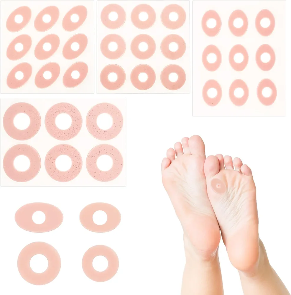 Giantree Corn Cushions, Soft Foam Callus Pads Self-Adhesive Foot Care Cushions Reduce Foot and Heel Pain Waterproof Corn Protectors Pads for Feet Relief from Corns, Blisters 33PCS